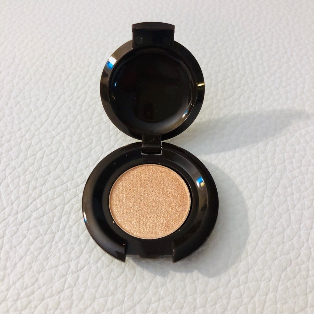 Becca new champagne pop highlighter travel sz1.15g